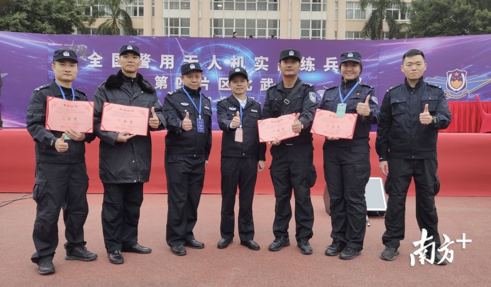中山特警無(wú)人機(jī)首次參加全國(guó)比武，“飛”出佳(圖4)